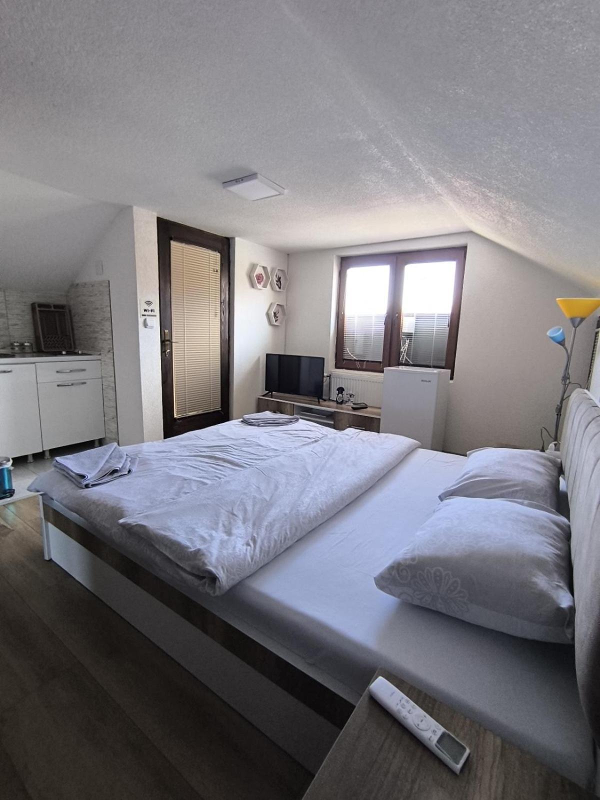 Mountain House - Brezovica Lejlighed Eksteriør billede
